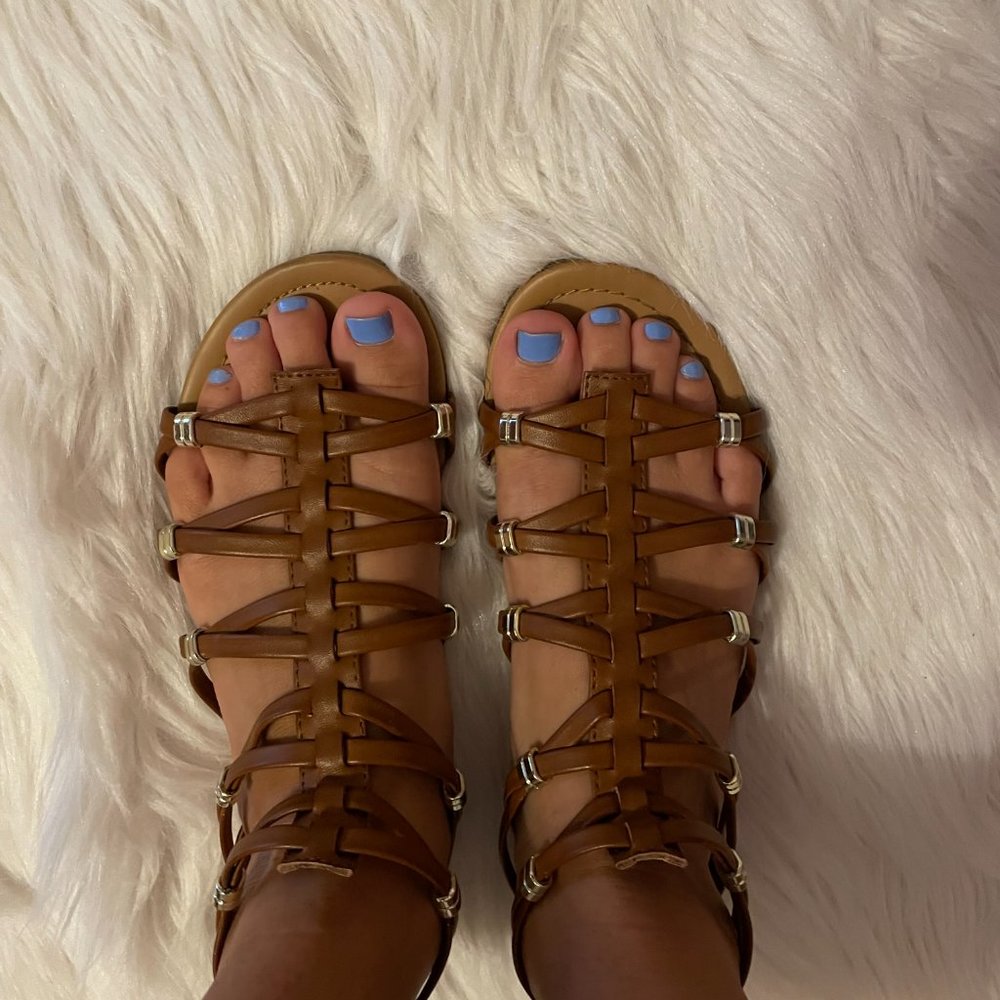 Sandals - Picture 2 of 7